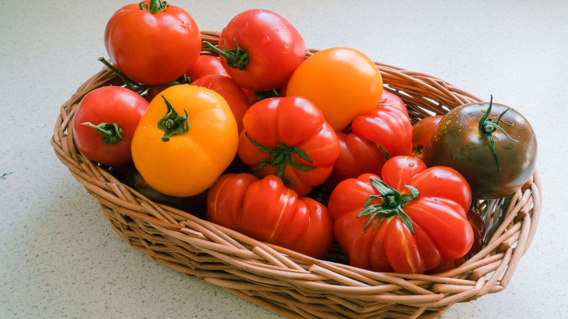En Çok Tercih Edilen 5 Domates Çeşidi Nedir?